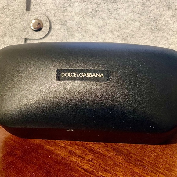 Dolce & Gabbana Tortoise Sunglasses with Hard & Soft Cases: DG4163P main image 4